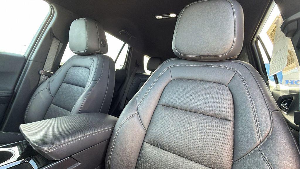used 2025 Chevrolet Equinox car, priced at $23,240