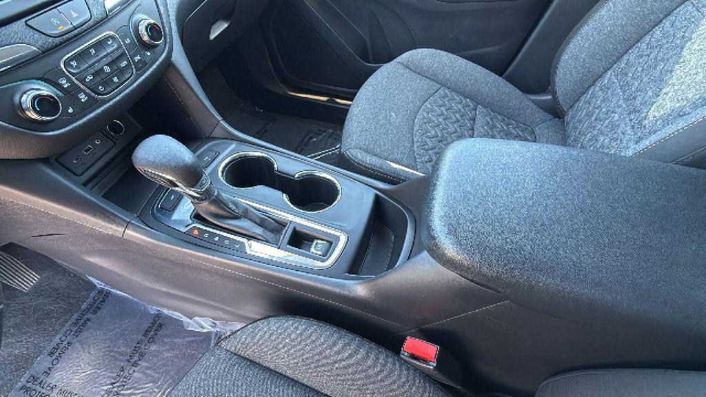 used 2024 Chevrolet Equinox car, priced at $20,891