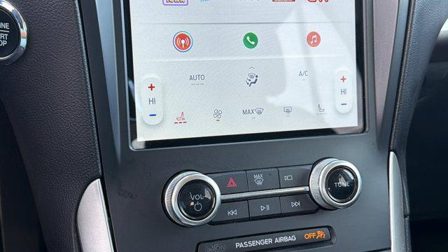 used 2024 Ford Edge car, priced at $19,791