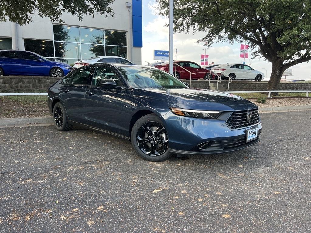 new 2025 Honda Accord car, priced at $31,755