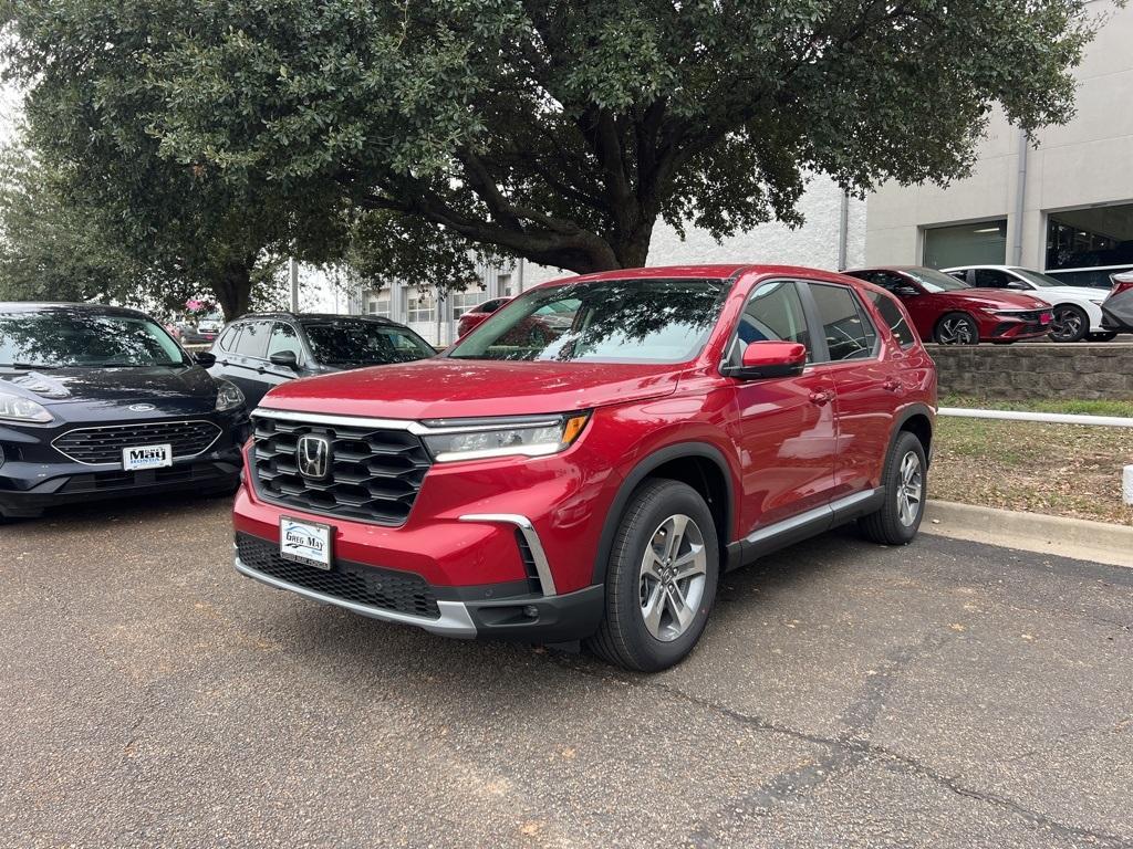 new 2025 Honda Pilot car, priced at $46,050