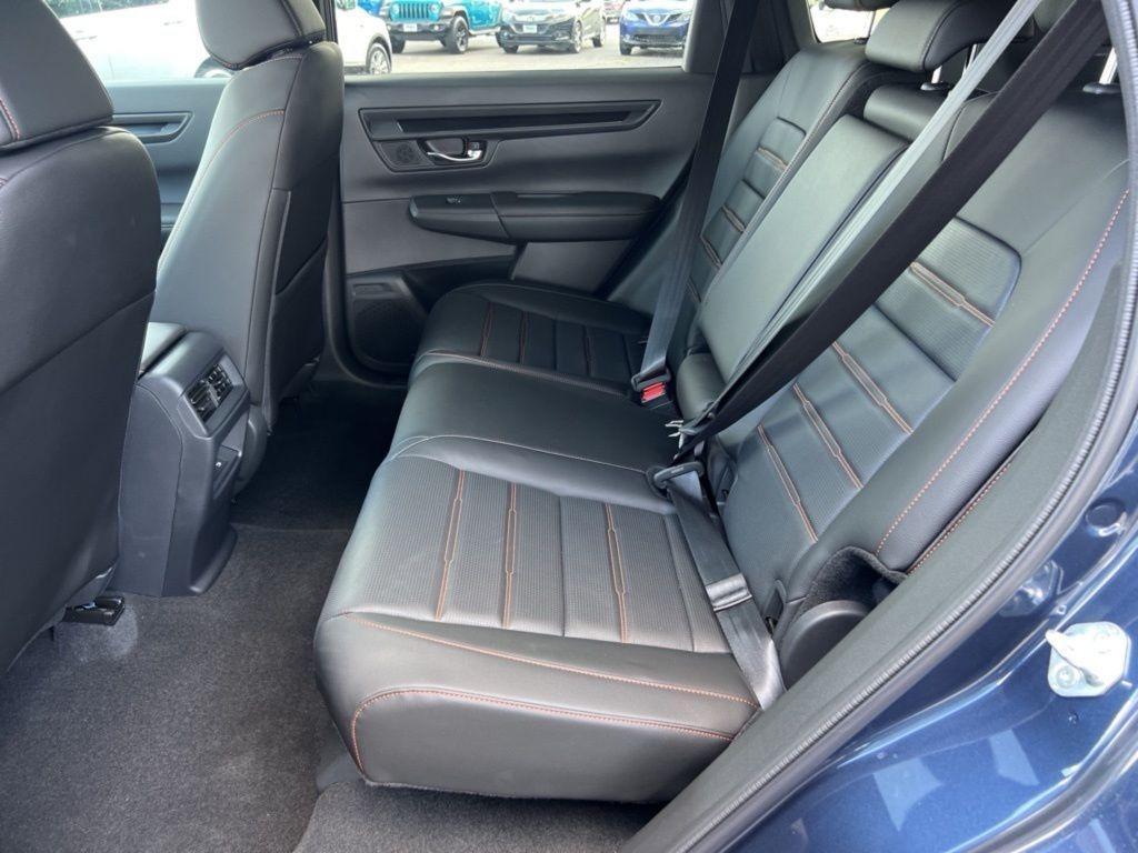 new 2026 Honda CR-V Hybrid car, priced at $40,175