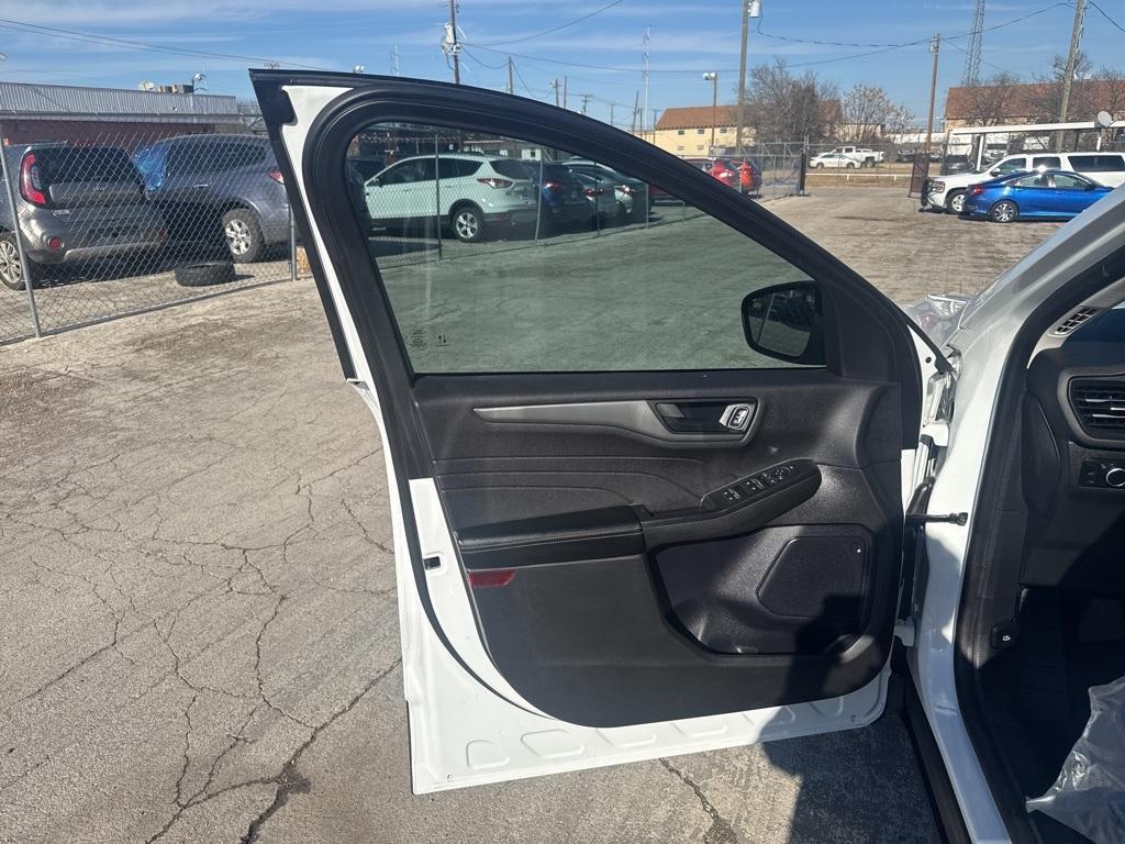 used 2024 Ford Escape car, priced at $15,809