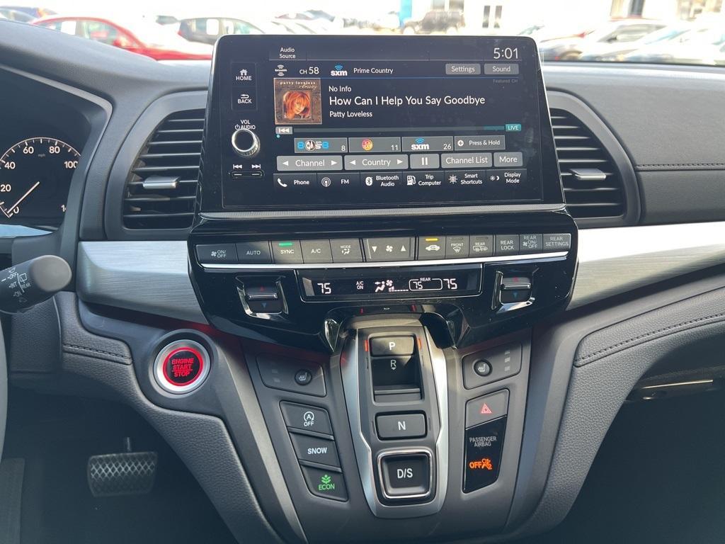 new 2026 Honda Odyssey car, priced at $45,845