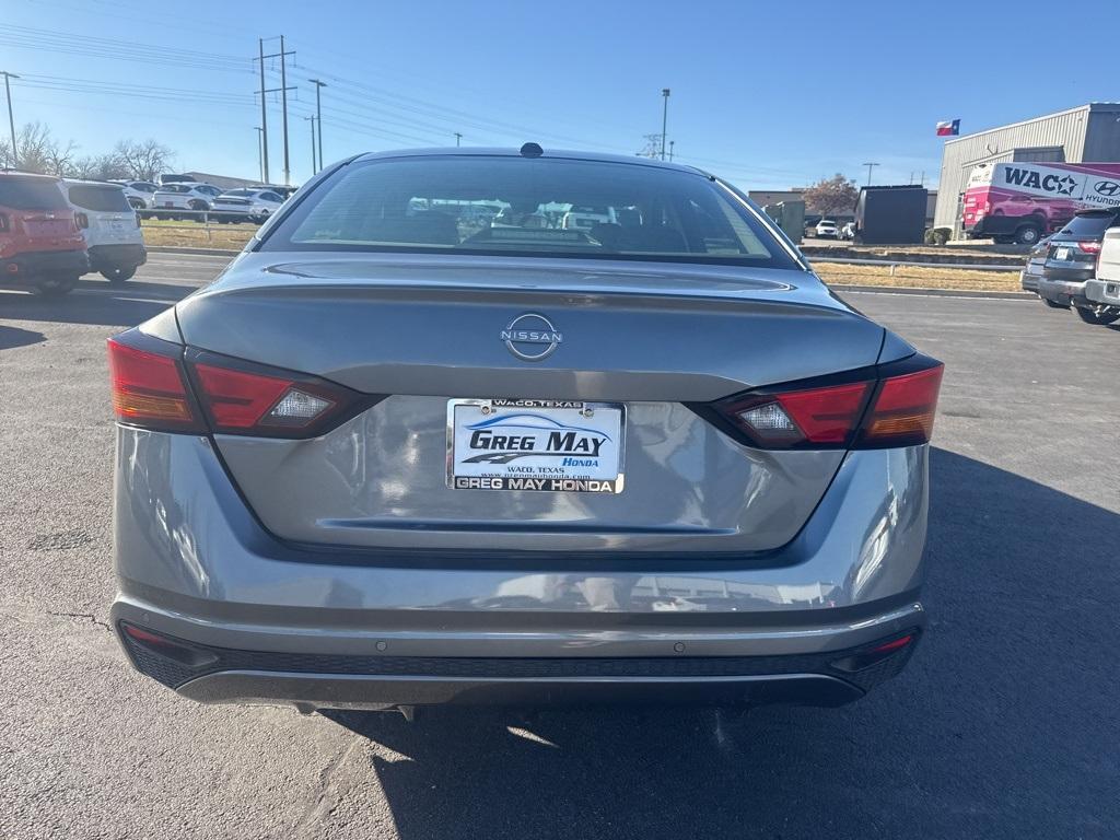 used 2023 Nissan Altima car, priced at $19,165