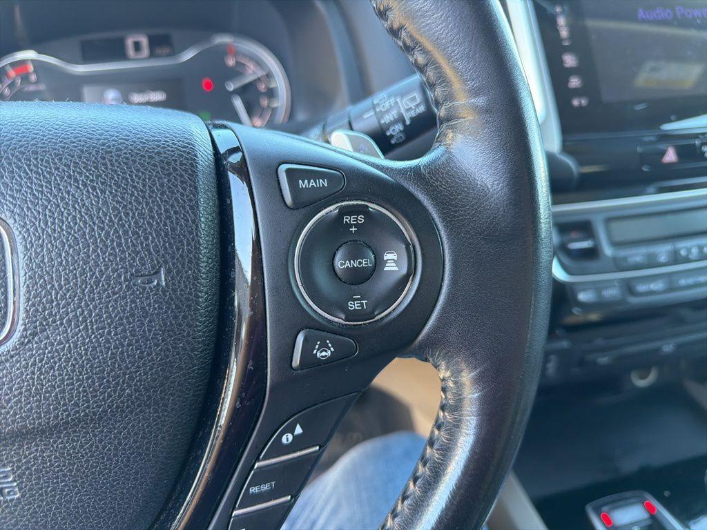 used 2018 Honda Pilot car, priced at $18,884