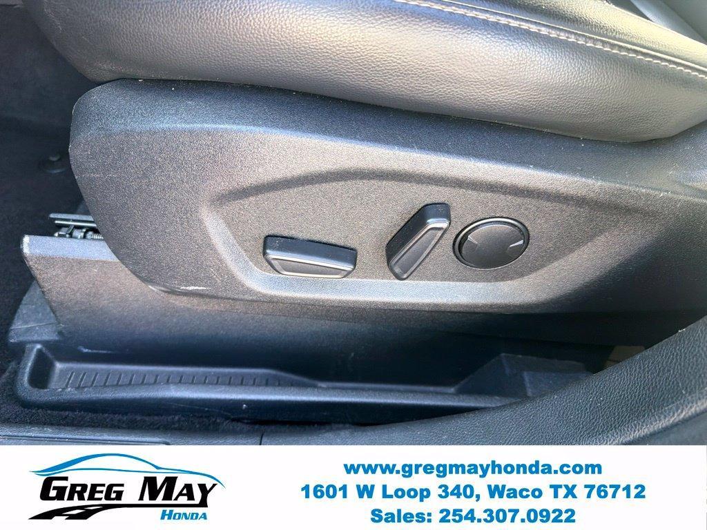 used 2024 Ford Edge car, priced at $21,657