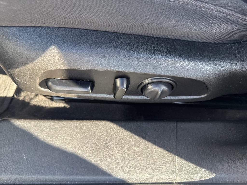 used 2021 Chevrolet Malibu car, priced at $13,732