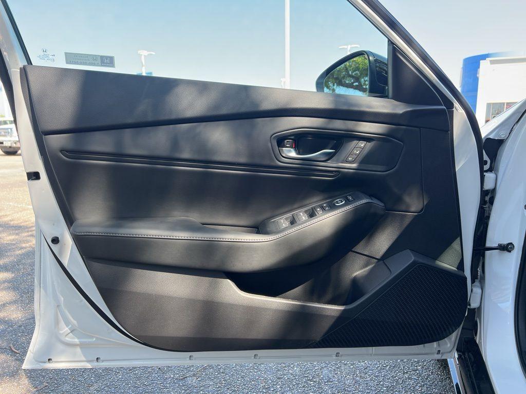 new 2026 Honda Accord Hybrid car, priced at $37,145