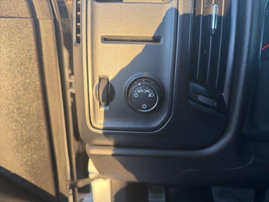 used 2018 Chevrolet Silverado 1500 car, priced at $17,837