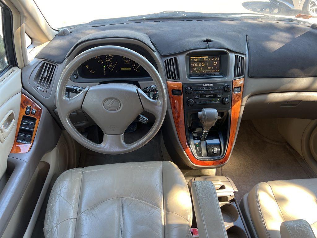 used 2000 Lexus RX 300 car, priced at $5,798