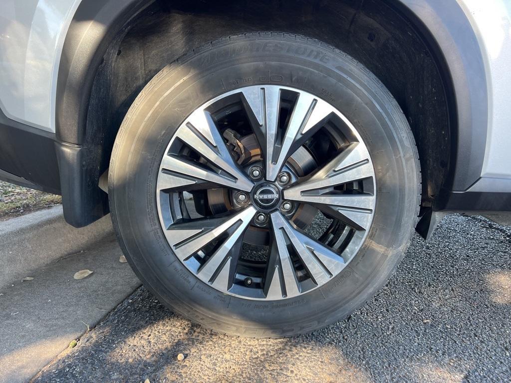 used 2023 Nissan Rogue car, priced at $16,974