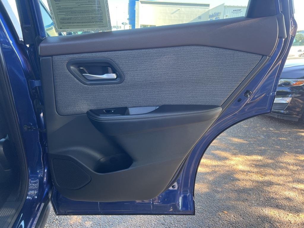 used 2023 Nissan Rogue car, priced at $17,909