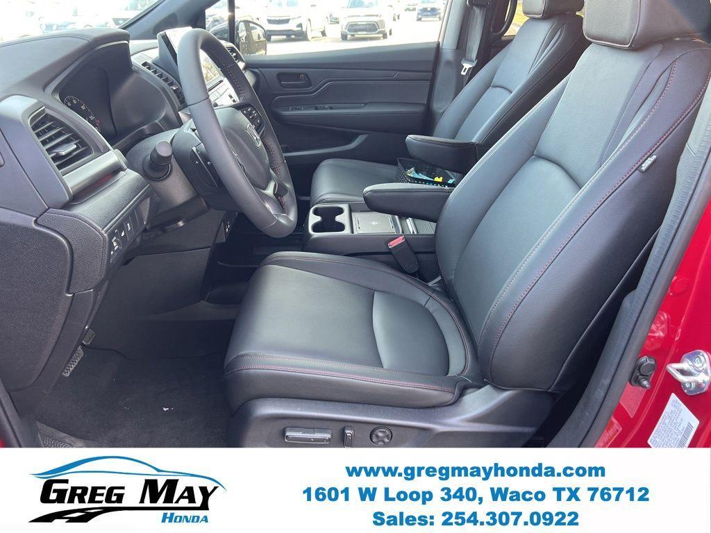 new 2026 Honda Odyssey car, priced at $44,595