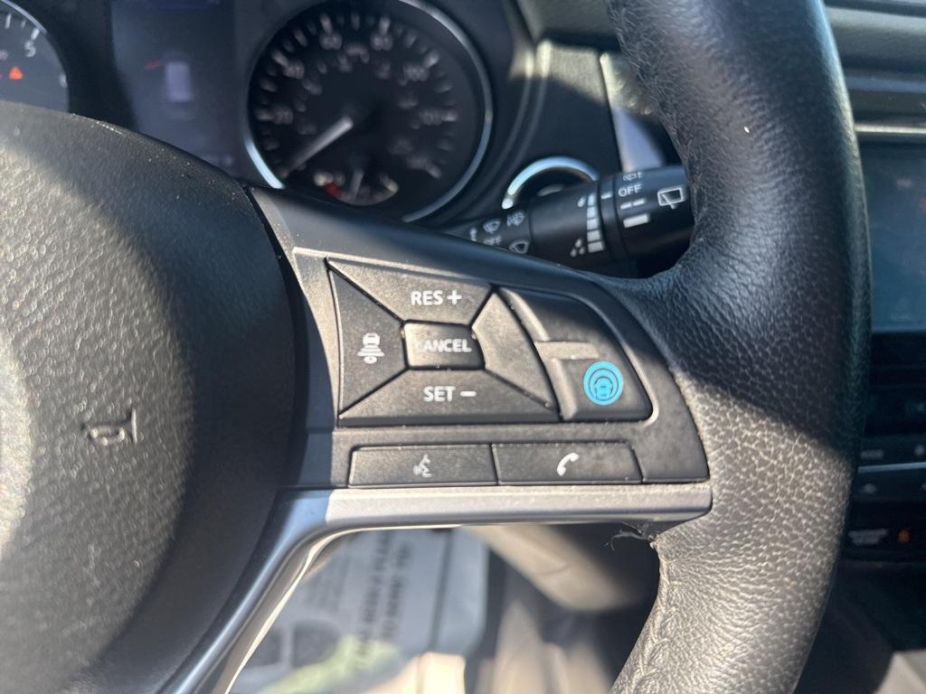 used 2020 Nissan Rogue car, priced at $15,824