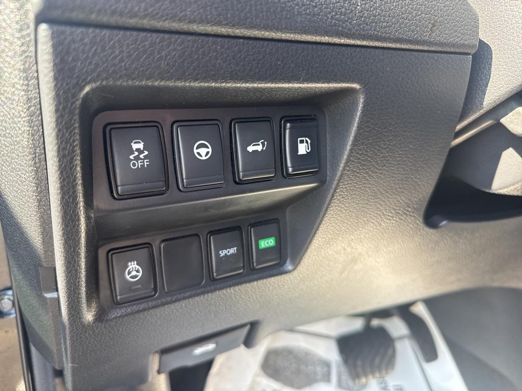 used 2020 Nissan Rogue car, priced at $15,824