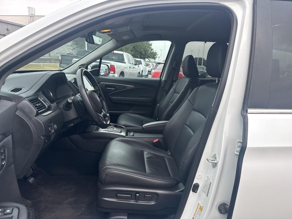 used 2022 Honda Pilot car, priced at $29,882