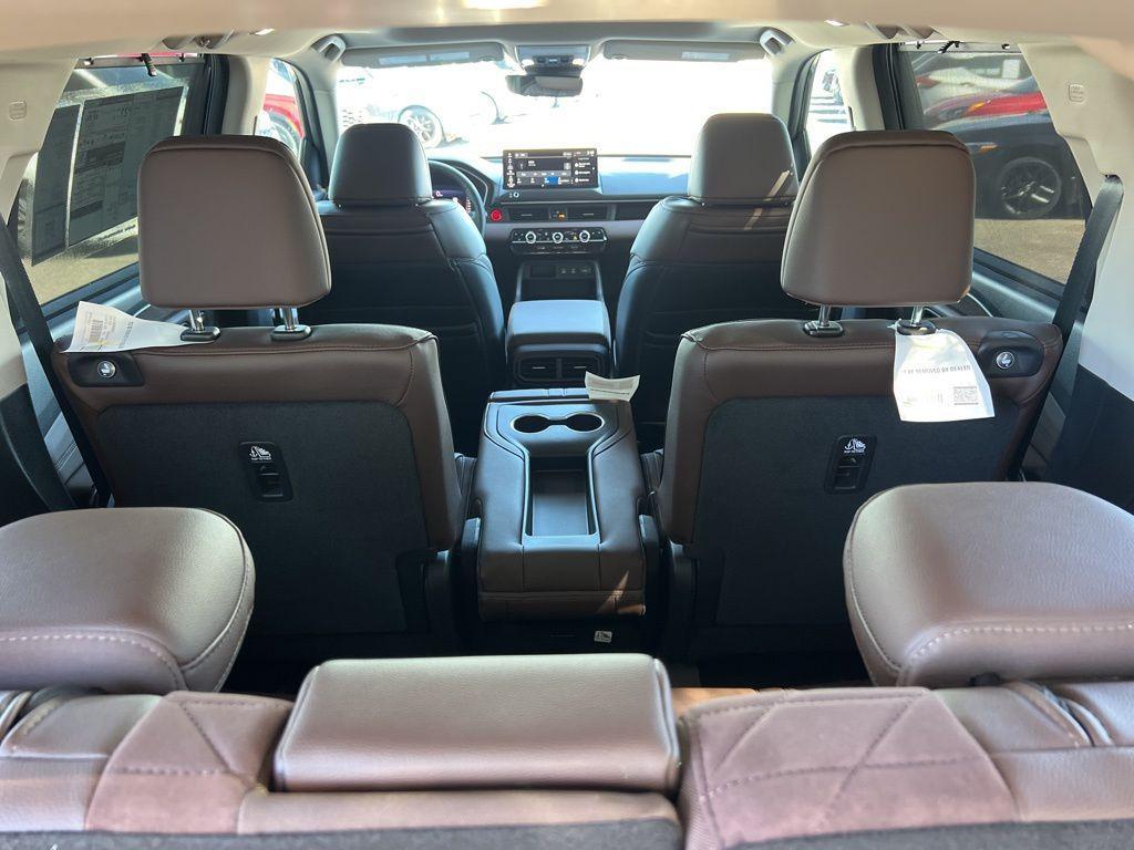 new 2026 Honda Pilot car, priced at $55,740