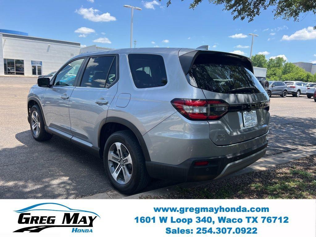used 2024 Honda Pilot car, priced at $39,394