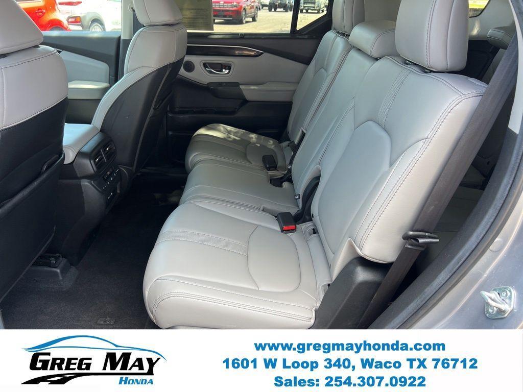 used 2024 Honda Pilot car, priced at $39,394