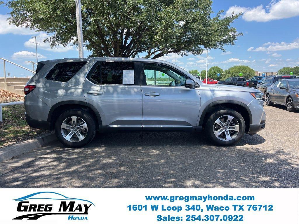 used 2024 Honda Pilot car, priced at $39,394
