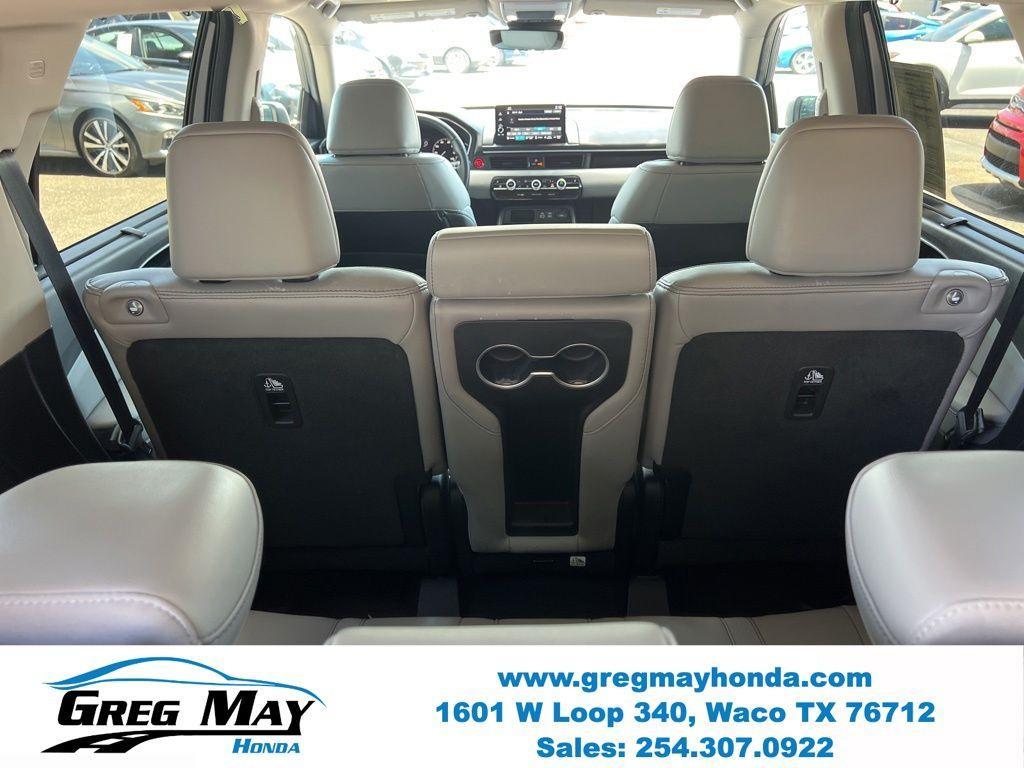 used 2024 Honda Pilot car, priced at $39,394