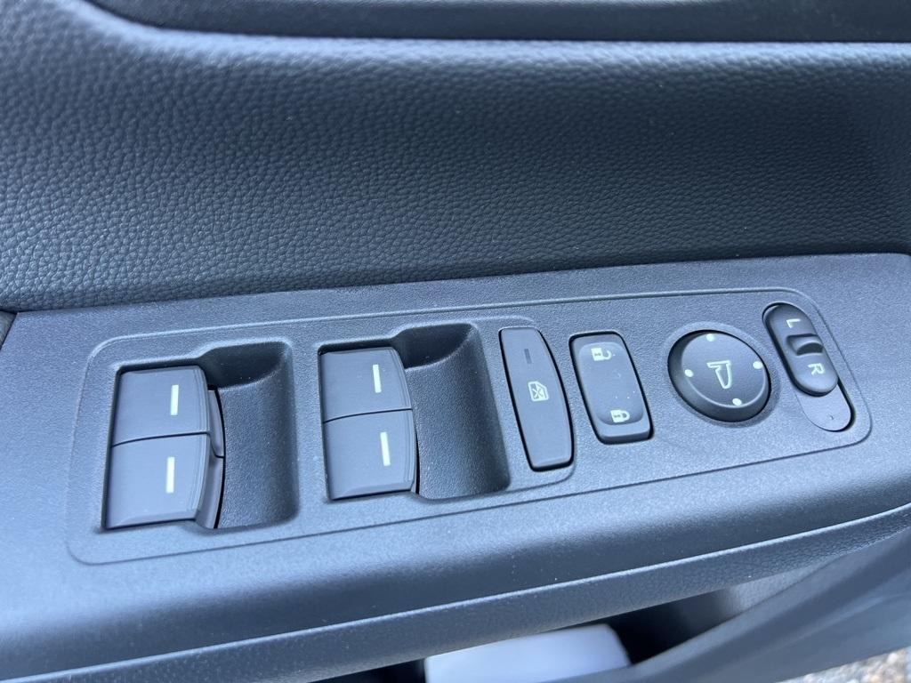 new 2026 Honda CR-V Hybrid car, priced at $40,175