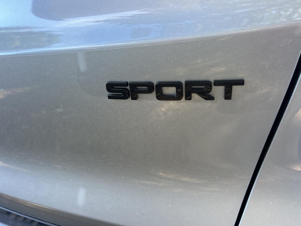 new 2026 Honda CR-V Hybrid car, priced at $40,175