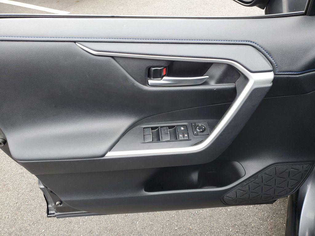 used 2020 Toyota RAV4 Hybrid car, priced at $25,176