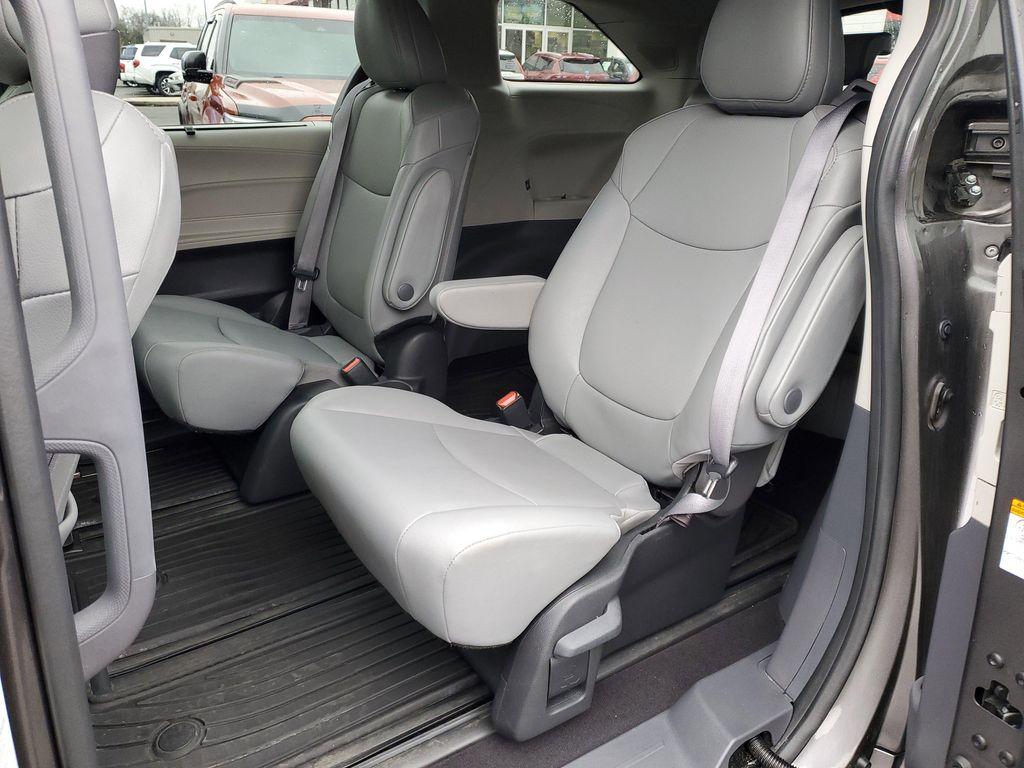 used 2024 Toyota Sienna car, priced at $45,726