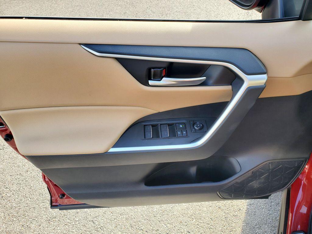 new 2025 Toyota RAV4 car, priced at $35,334