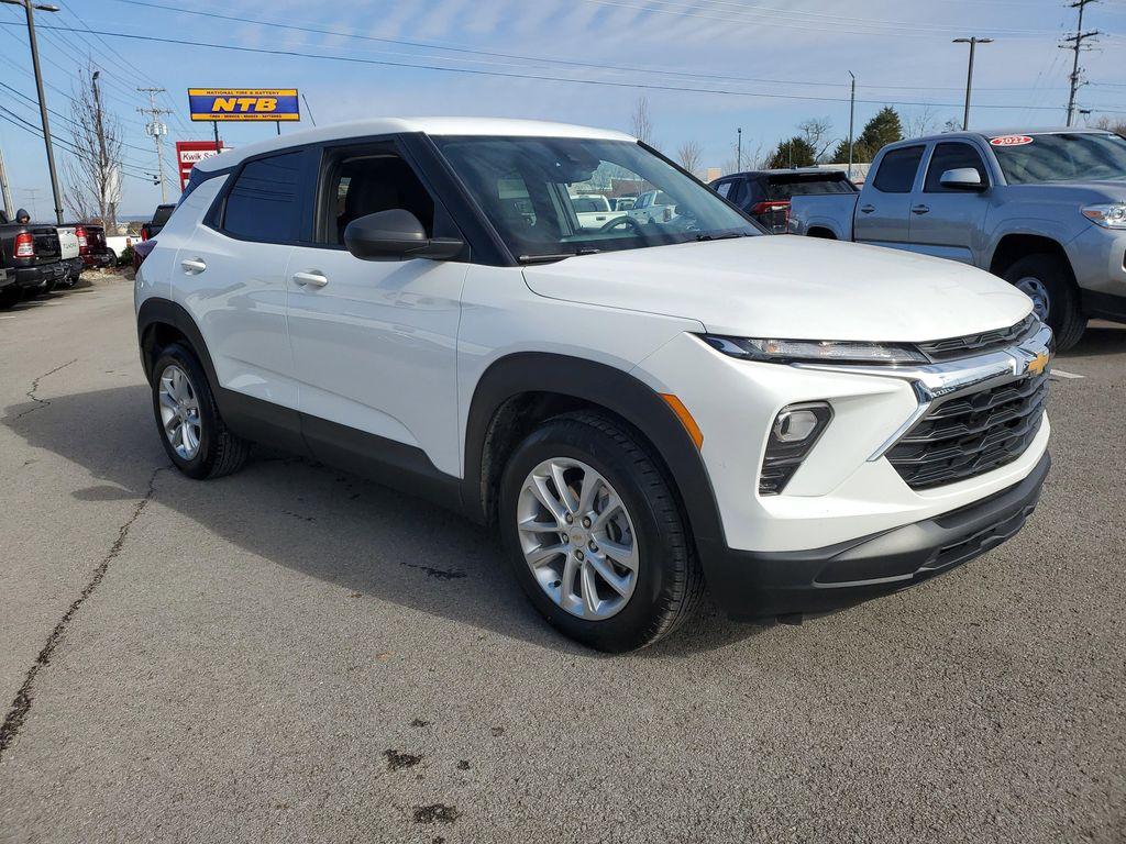 used 2024 Chevrolet TrailBlazer car, priced at $19,967