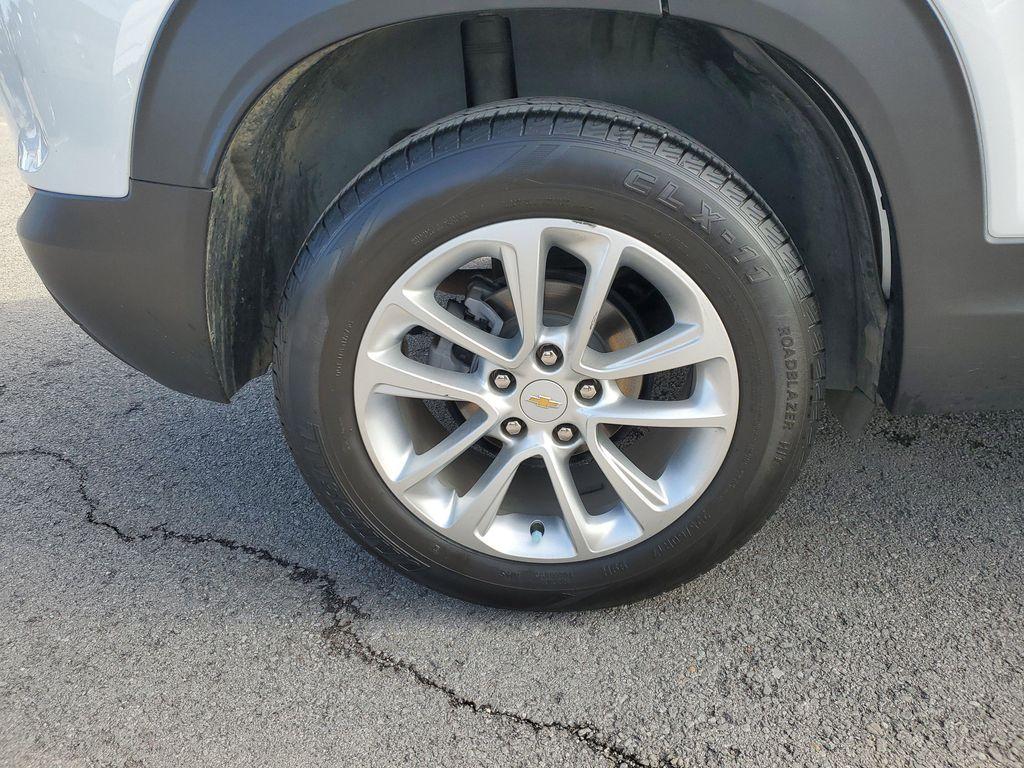 used 2024 Chevrolet TrailBlazer car, priced at $19,967