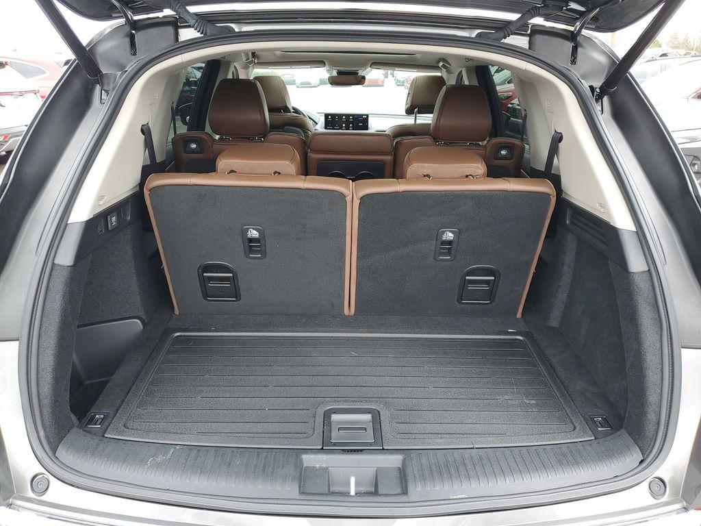 used 2024 Acura MDX car, priced at $43,586