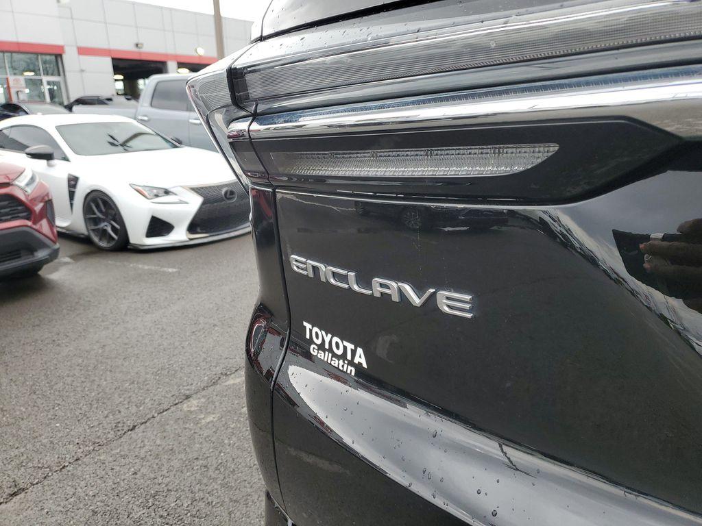 used 2025 Buick Enclave car, priced at $49,553