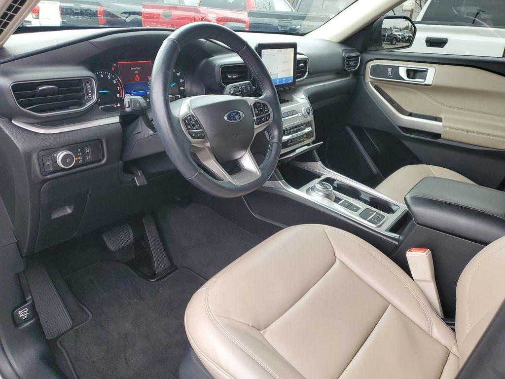 used 2022 Ford Explorer car, priced at $27,294