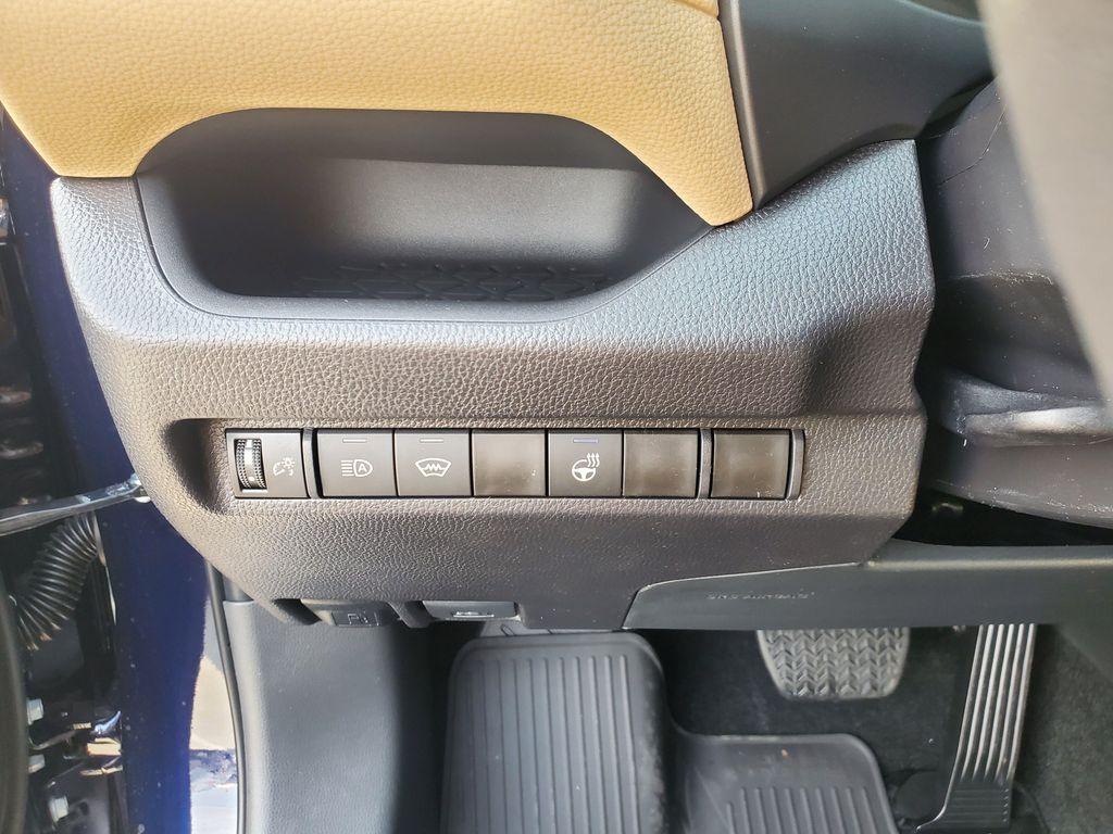 new 2025 Toyota RAV4 car, priced at $34,751