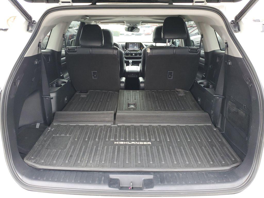 used 2021 Toyota Highlander car, priced at $25,117