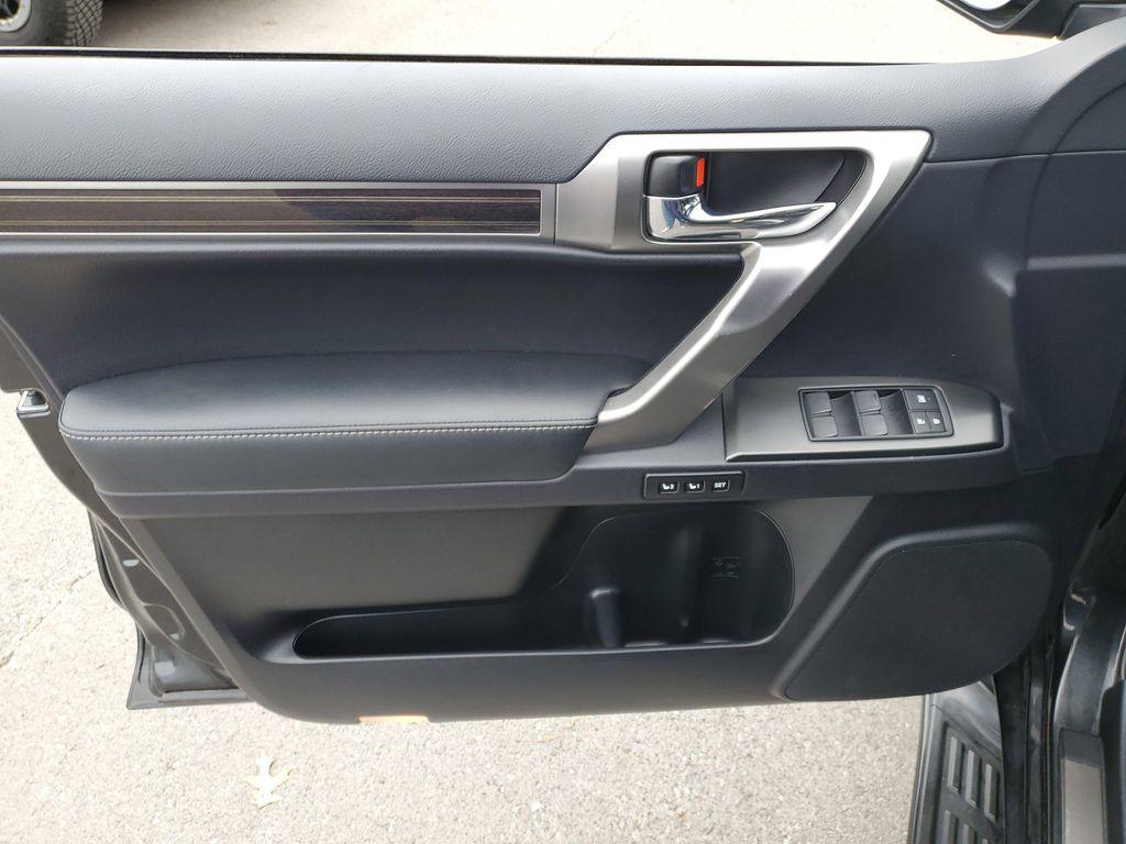 used 2023 Lexus GX 460 car, priced at $56,187