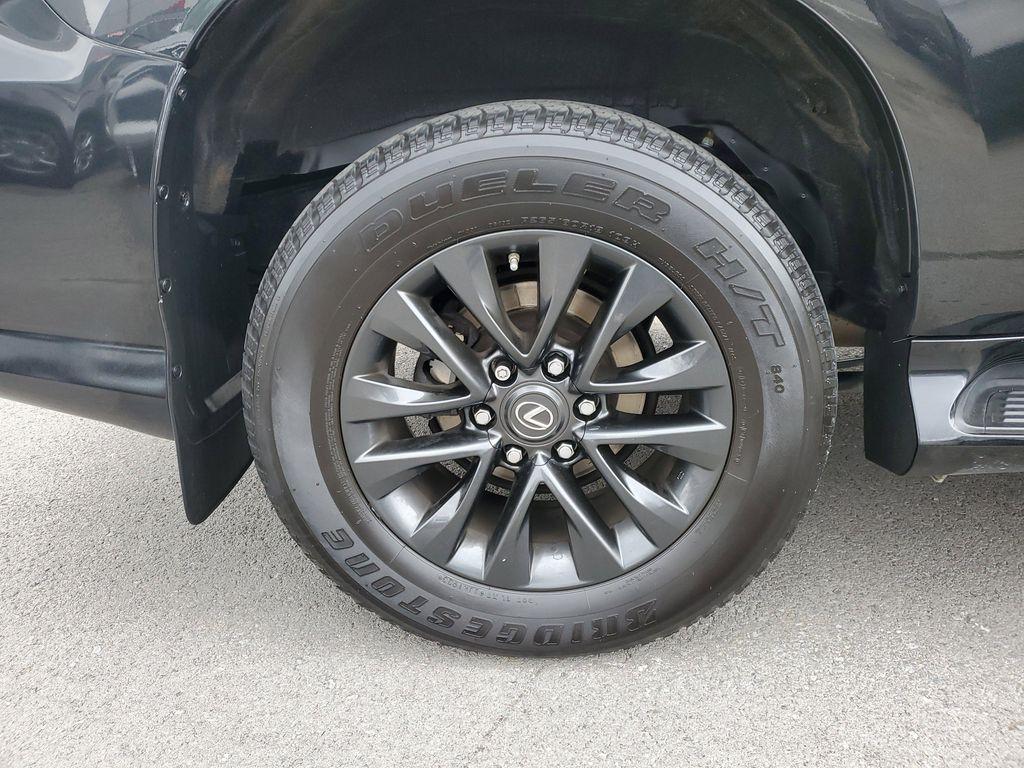 used 2023 Lexus GX 460 car, priced at $56,187