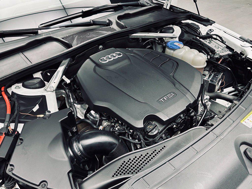 Audi A4 view 45