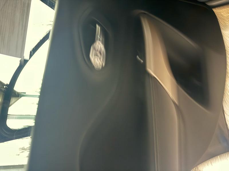 used 2018 Jeep Cherokee car, priced at $11,995