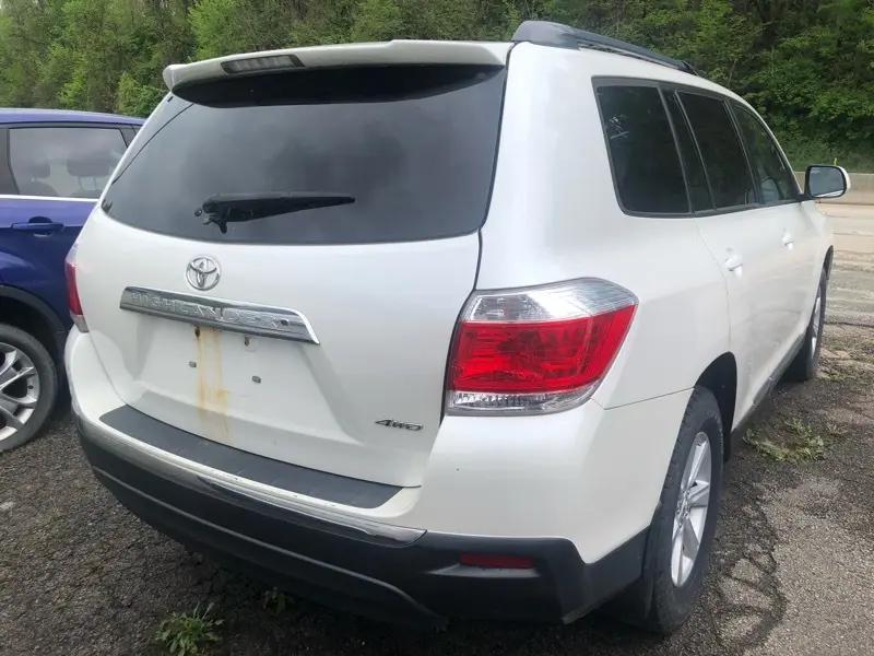 used 2012 Toyota Highlander car, priced at $6,495