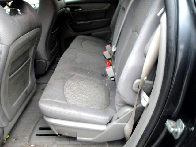 used 2014 Chevrolet Traverse car, priced at $14,995