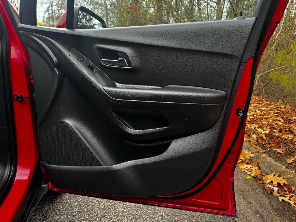 used 2015 Chevrolet Trax car, priced at $6,990