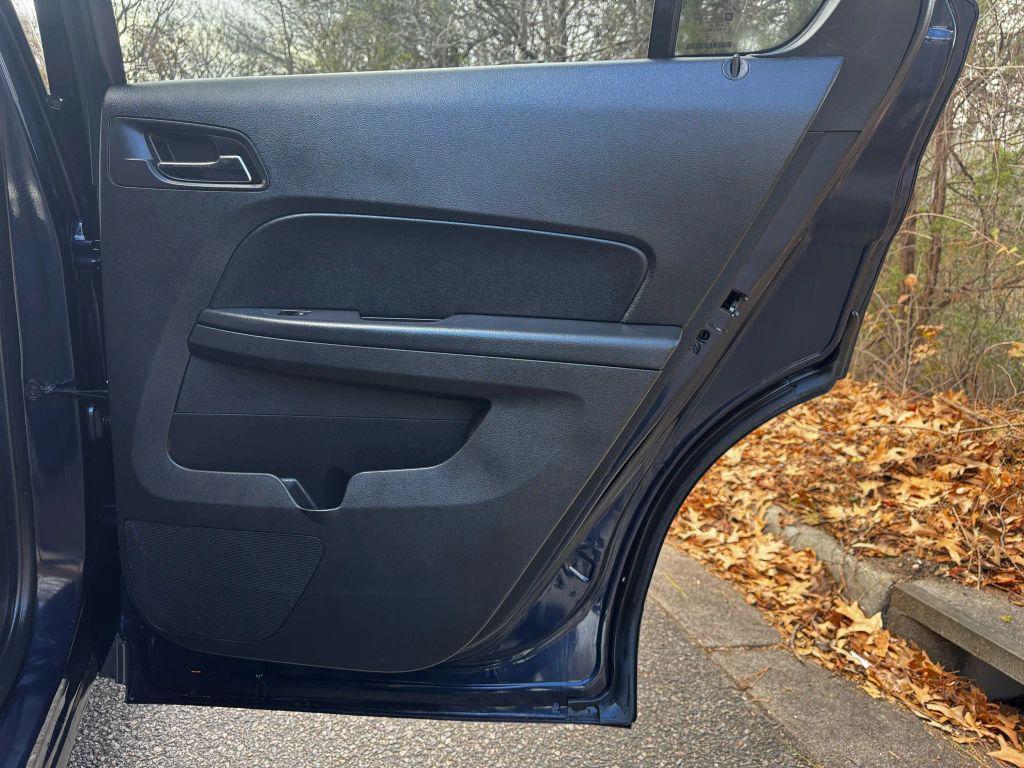 used 2017 Chevrolet Equinox car, priced at $7,500