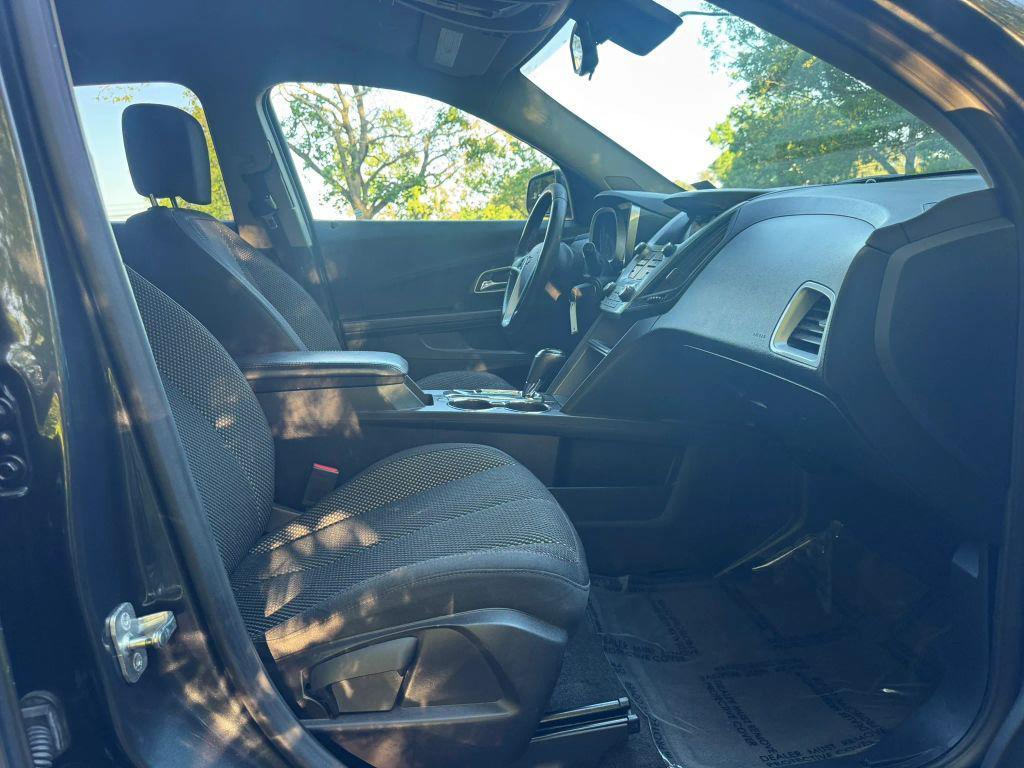used 2017 Chevrolet Equinox car, priced at $8,500