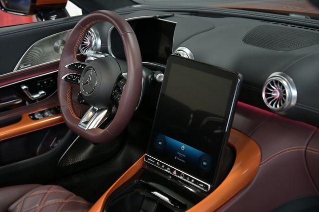 Mercedes-Benz SL view 52