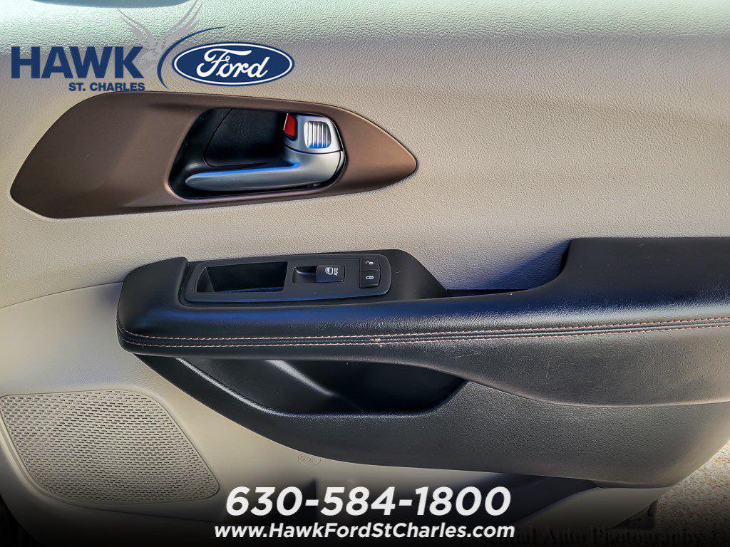 used 2019 Chrysler Pacifica car, priced at $16,853