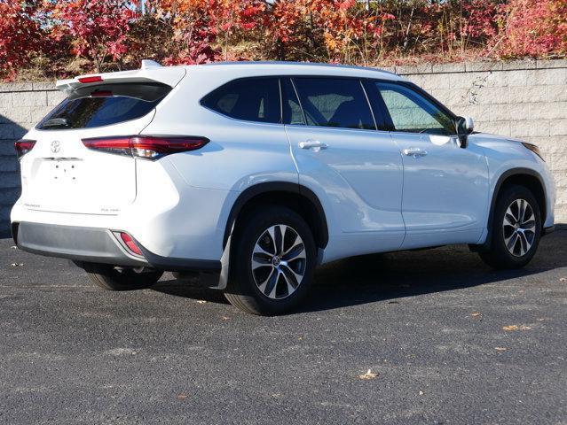 used 2022 Toyota Highlander car, priced at $37,777